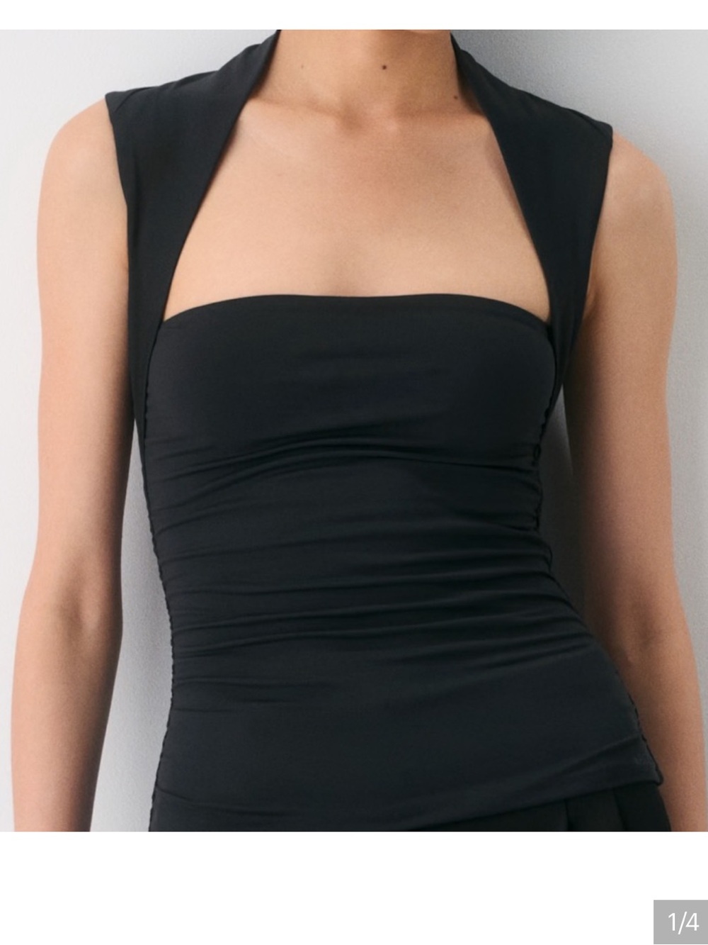 Aritizia Contour Flourish Top